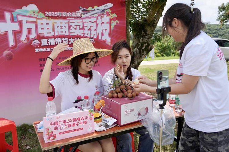 在制造业快速发展的今天，自动化设备已经成为了许多企业不可或缺的一部分。自动化的引入不仅提高了生产效率，还降低了人工成本。